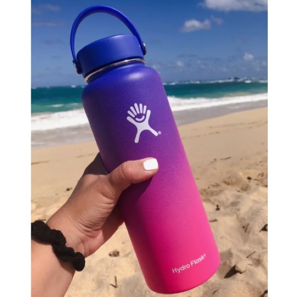Genuine Hydro Flask - Hawaii Collection 🏄🏼‍♀️🍍 - Picture 4 of 4